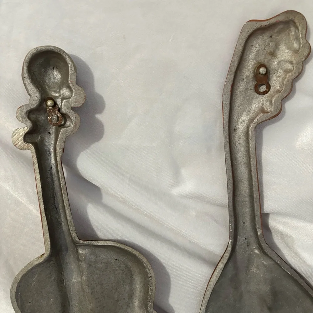 Vintage MCM Violin Mandolin Wall Art Decor Royal Cast Aluminum Large 18”